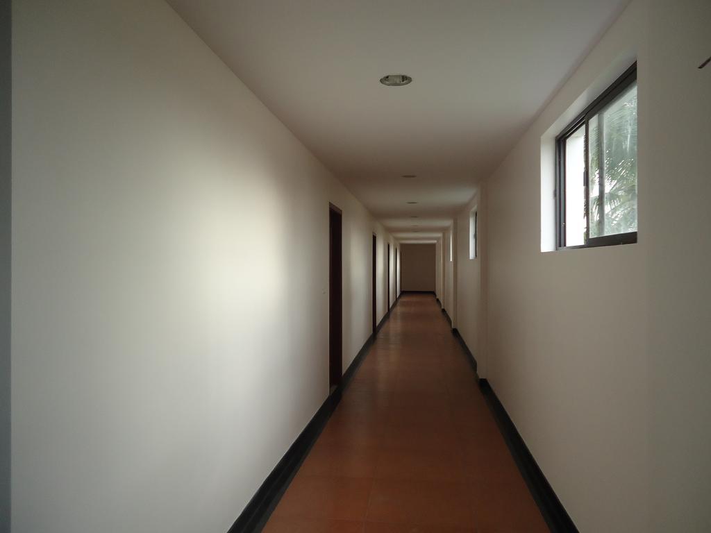 Pleasant Inn Puducherry Buitenkant foto